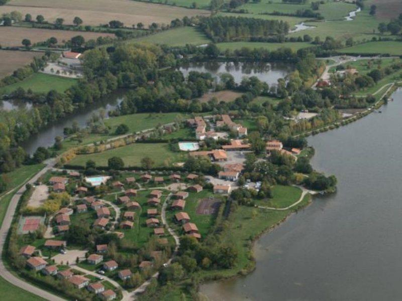 Terres De France - Natura Resort Pescalis Moncoutant Kültér fotó